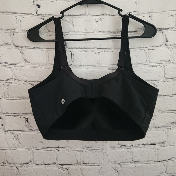 Lululemon Bra - Picture 2 of 4